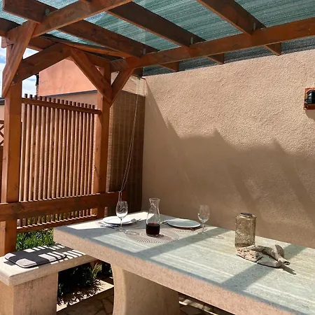 Mala Bella Holiday home *